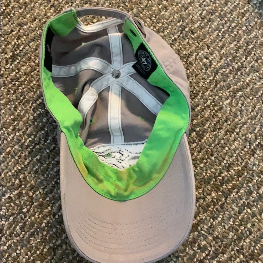 Seahawks adjustable hat - Picture 4 of 4